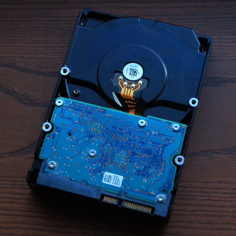 Dysk HDD 2TB - Hitachi HUA723020ALA641
